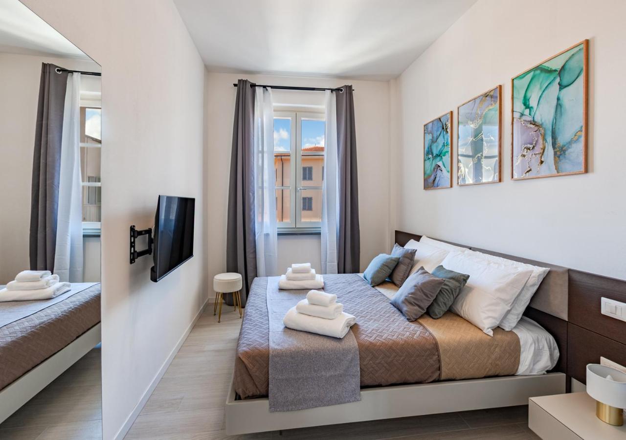 Tower View Luxury Apartment On The River Пиза Екстериор снимка